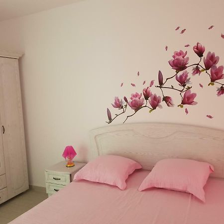 Rubik Apartament Мамая Экстерьер фото