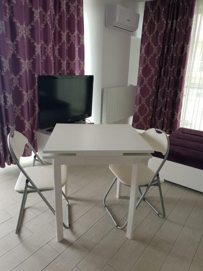 Rubik Apartament Мамая Экстерьер фото